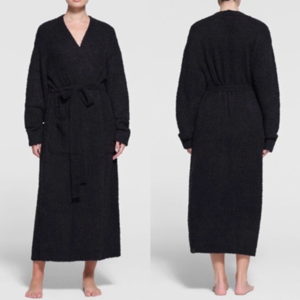 SKIMS Cozy Knit Robe in Onyx - Great Condition